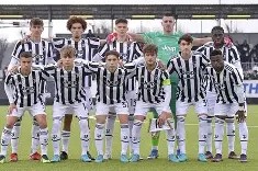 易游体育公司-关于利物浦大胜华盛顿晋级,欧洲赛场青睐的信息